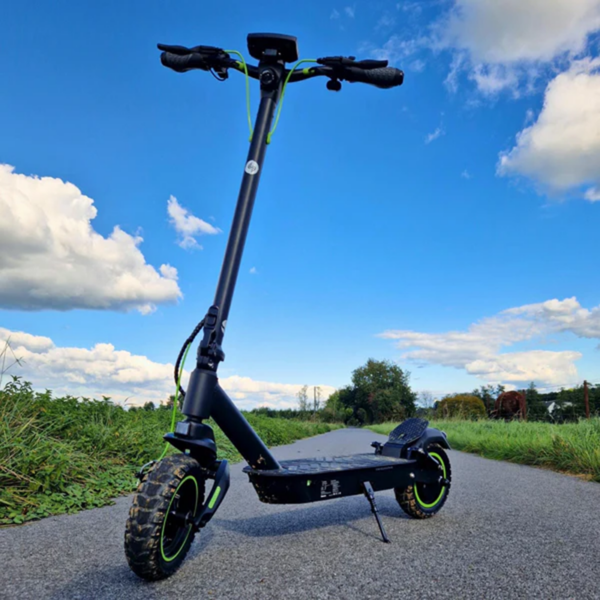 Trotineta electrica Isinwheel S10 max 45 km/ora autonomie 50 km